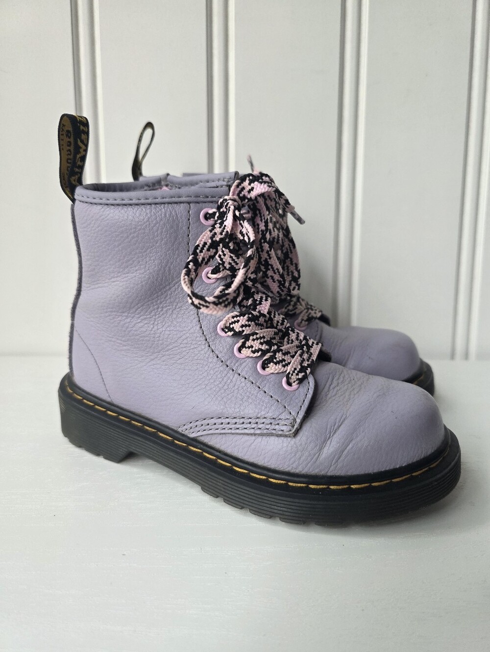 Dr. Martens Virginia Leather Lace Up Boots 1460 Girls Size 12